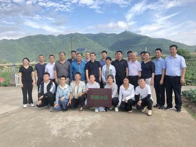 太白縣:科技服務(wù)強產(chǎn)業(yè) 鄉(xiāng)村振興正當時